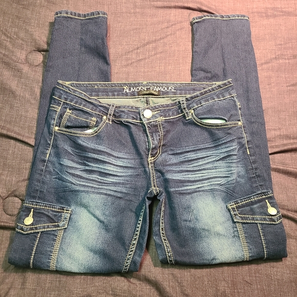 Almost Famous Denim - Almost Famous cargo jeans